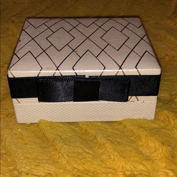 NWT DIAMOND W/SILVER & GOLD CROSS NECKLACE - Picture 6 of 6